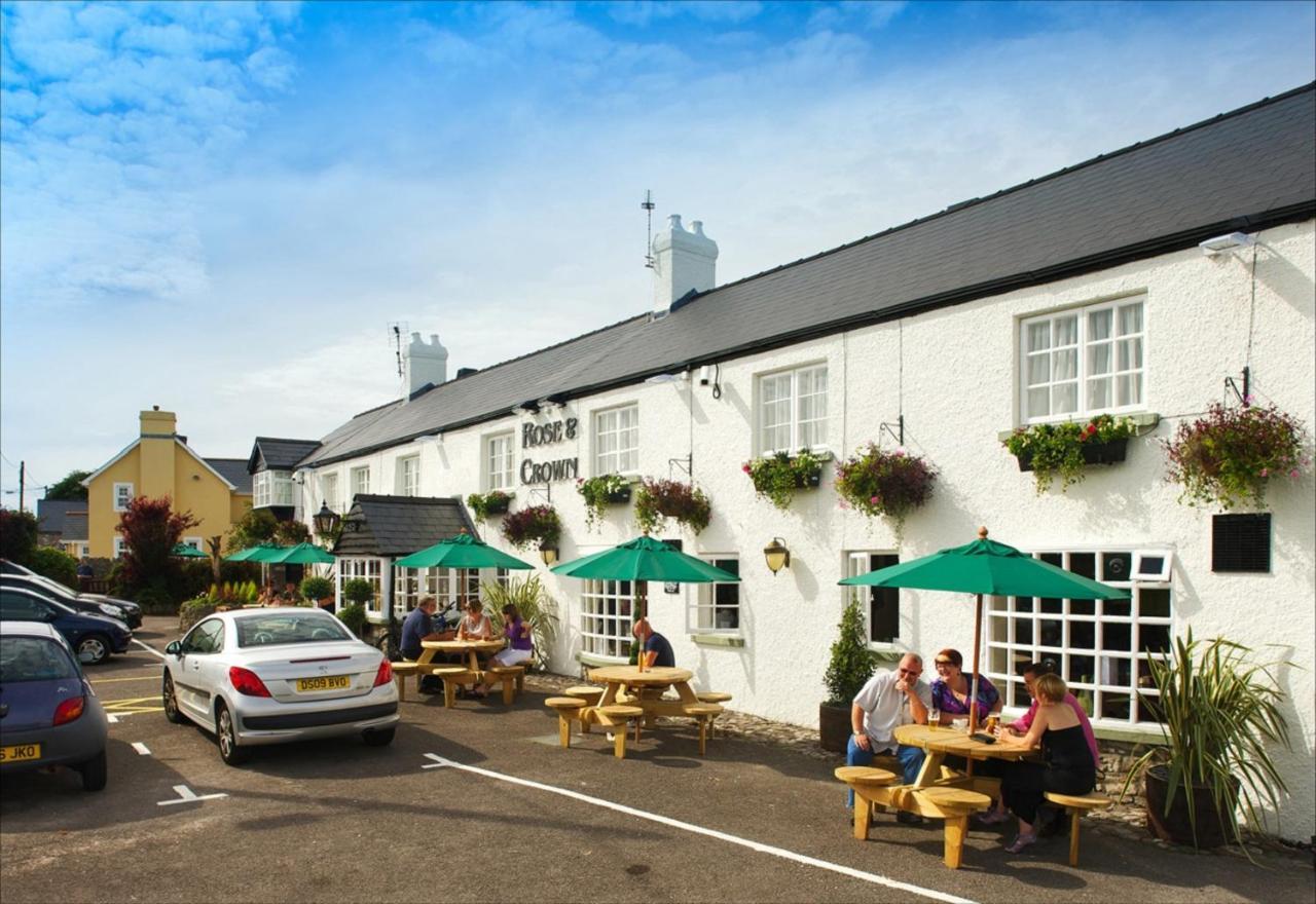 Rose And Crown 호텔 포스콜 외부 사진